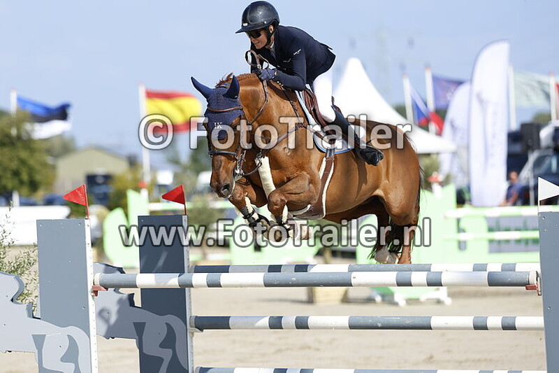 oda charlotte lyngvaer