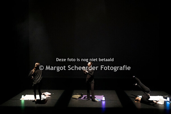 01. Scholieren op school