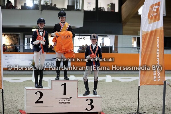 200307 KNHS indoor kamp. dressuur pony 2020