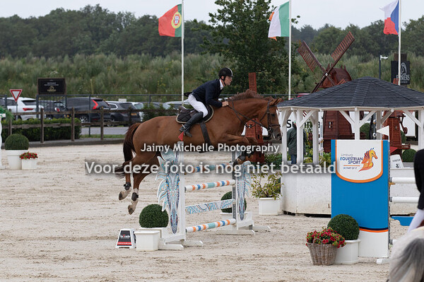 Sef van Montfort - Claire Z