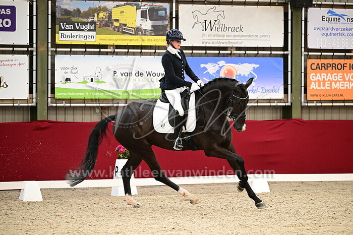 Charissa Buurmeijer - Rose Noir ST-J