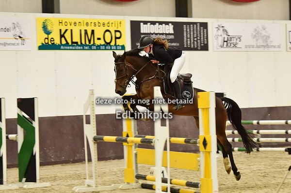 DKR sports indoor jumping  19-10-24    ponys vanaf  09:42