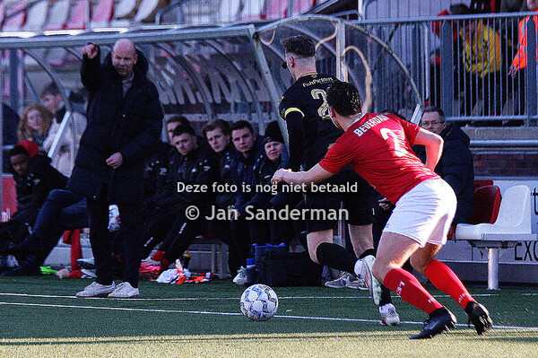 Excelsior'31 kan de Vogels één helft bijbenen (0-3, rust 0-0)