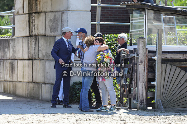 44. Chapeau van de Waelhoeve