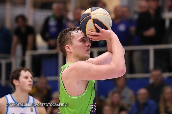 ZZ Leiden-DONAR Groningen:84-68