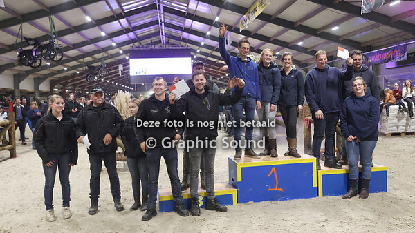 Finale Menindoor 