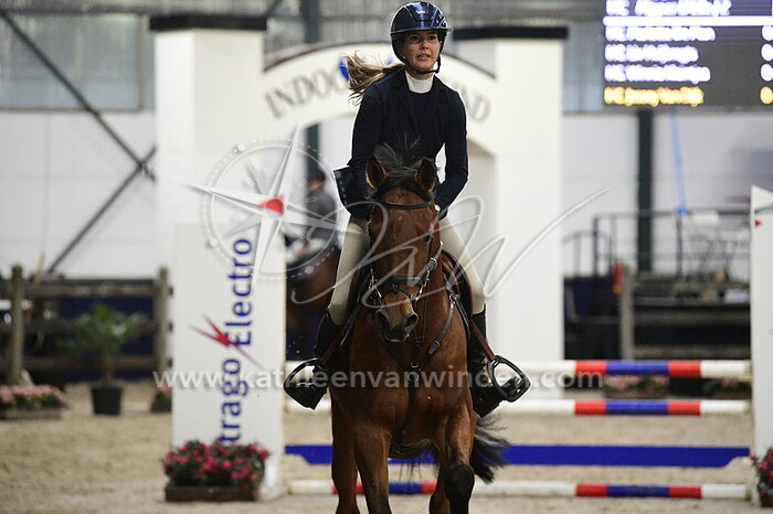 Winnie Kleintjes - Flipper