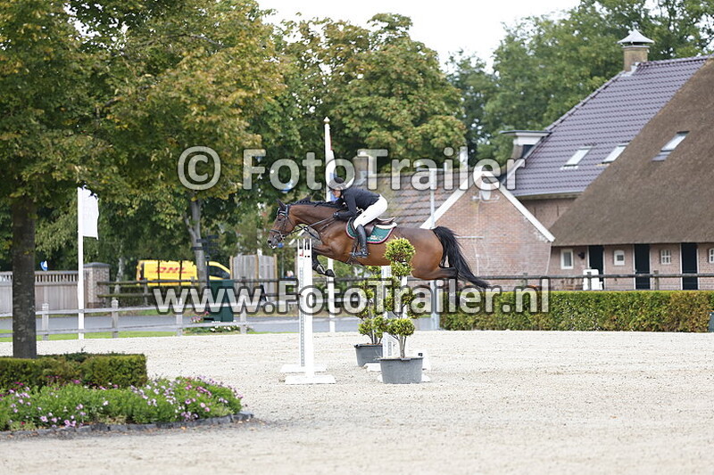 monique van den broek