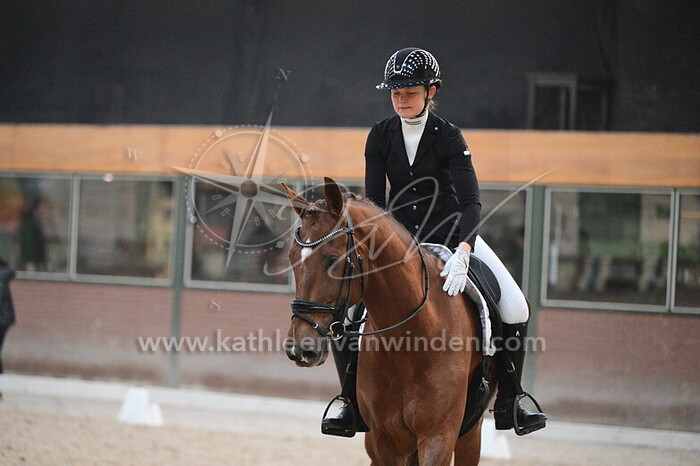 Daphne de Groot - Nomen Nescio van 't Zuyderbosch