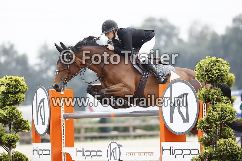 anneke niels van wijngaarden