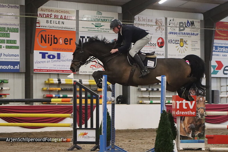 Indoor Hartje Drenthe 19-01-2023 135cm