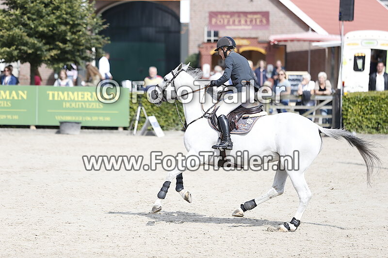 Annelies Vorsselmans