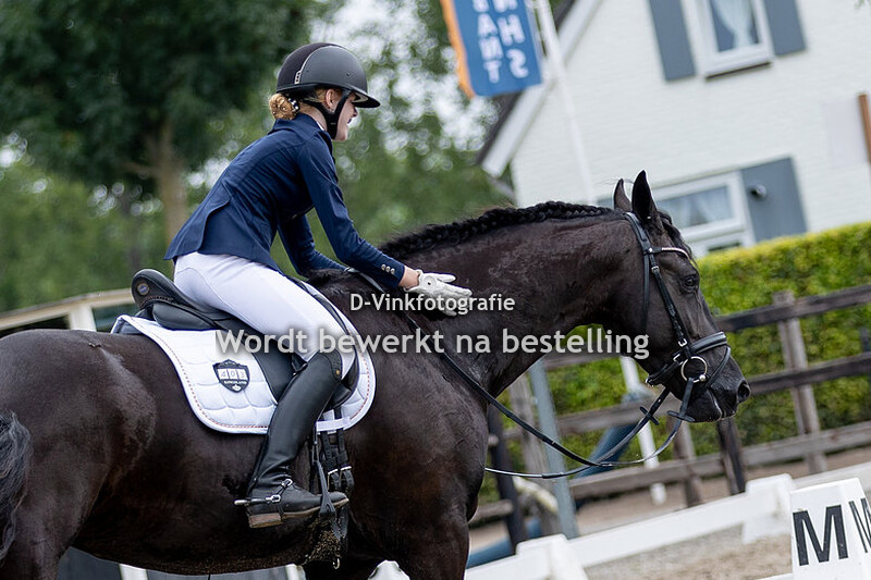 Mirthe van Es - Itske