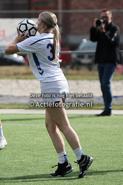 2025-08-23-HMKC-04-Blauw Wit res - Tilburg 2