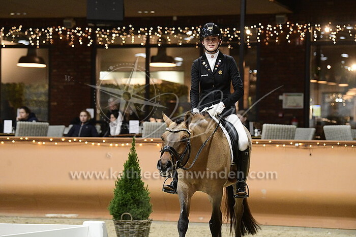 Emilie Herweyers - Don't Dream WE