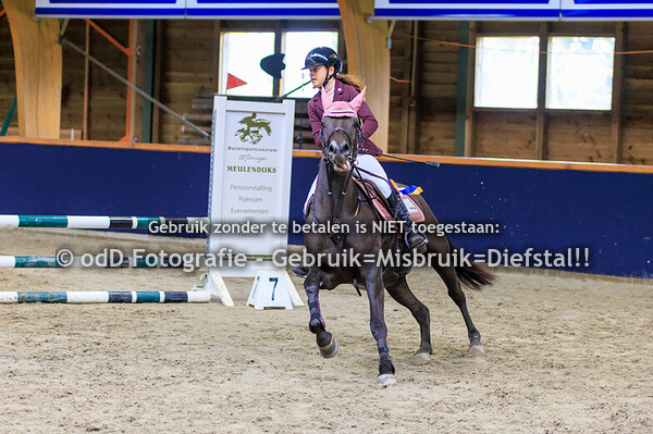 Geldrop Hippique Pony's Fin-DE70 13-10-24