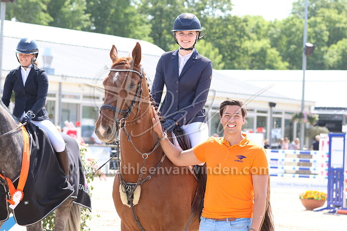 Zoe Bolt - Valentino