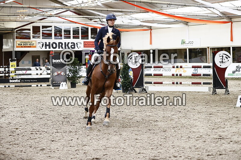 julia houtzager kayser