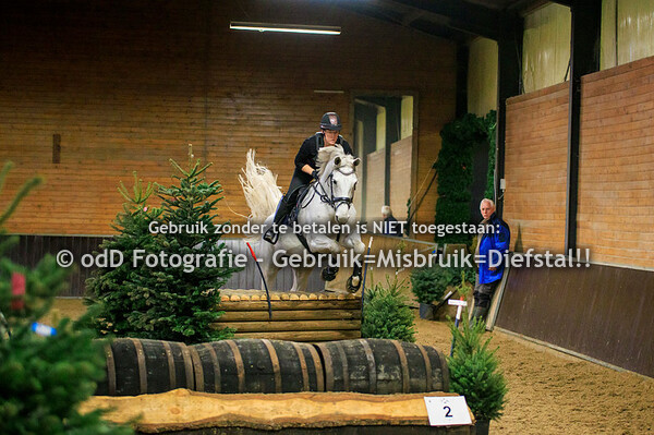 Indoor SGW De Mortel Training groep 22 19.30 28-12-22
