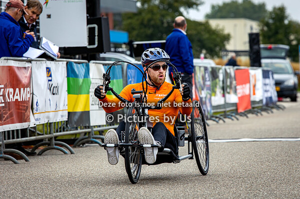 HANDBIKE CRITERIUM (bocht 3/4 lange stuk achterin)