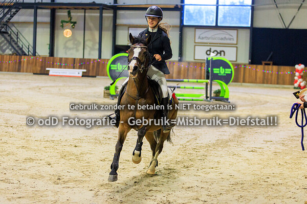 jumping indoor leunen pony's 70ab-80c 03-01-26