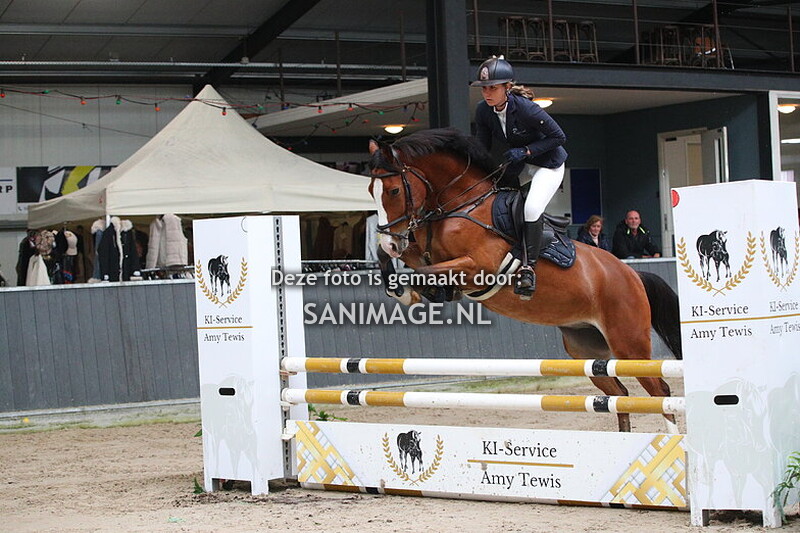 De Voornruiters De Meern Springen Paarden 12-10-2024 90 cm