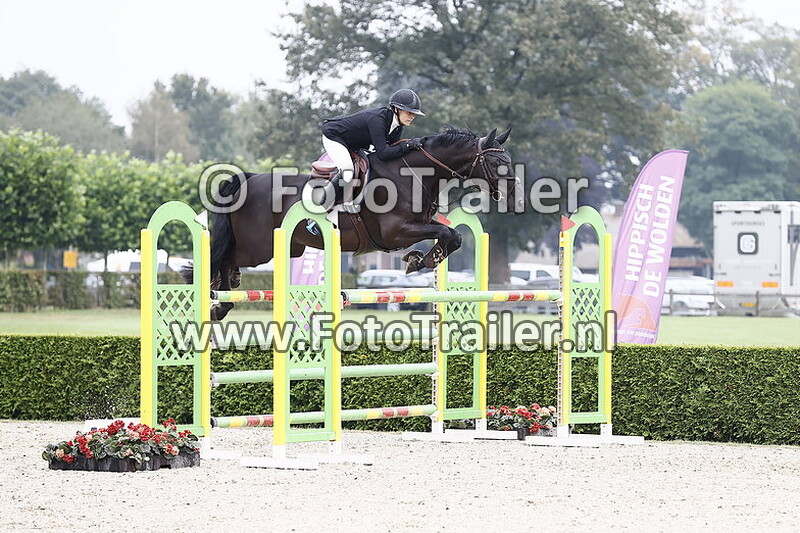 anneke niels van wijngaarden