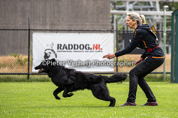 Ellen Bronsema met Jarak Perro de la Casa Negra