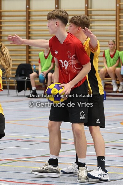 2025-11-02-FLA-hal 1-02-U17-Belgie-Engeland A