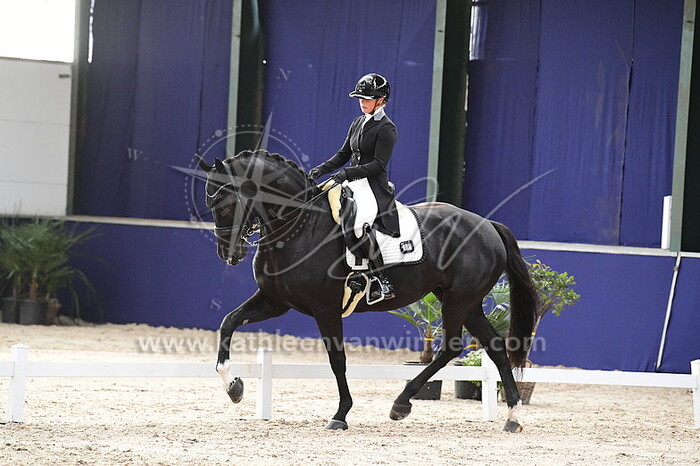 Melanie van Dijke - Karma Design