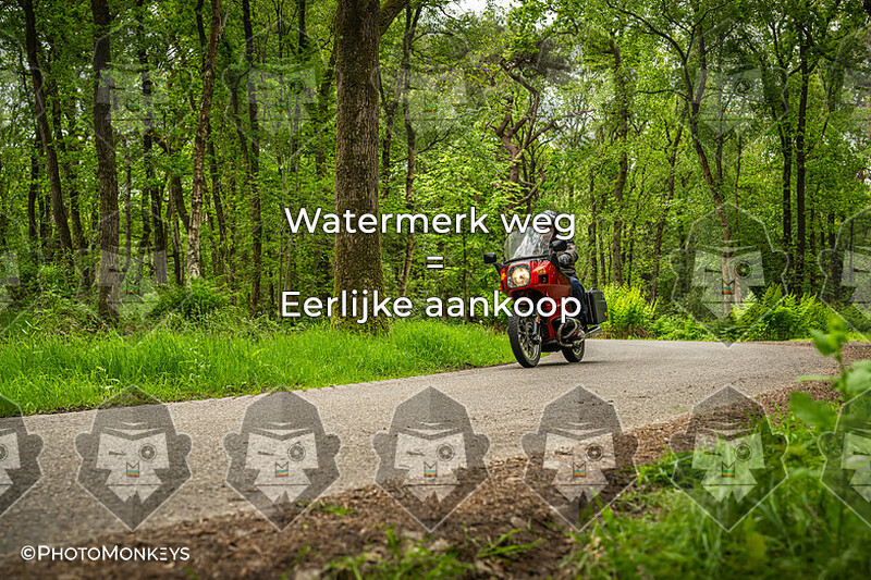 11:00-12:00 - Elfstedentocht voor Motoren - Nijemirdum