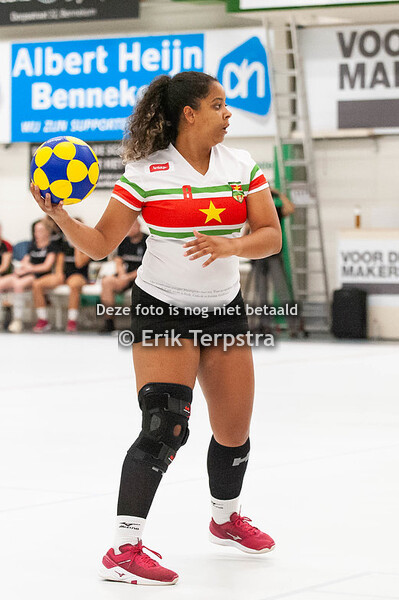 Suriname - Hongarije