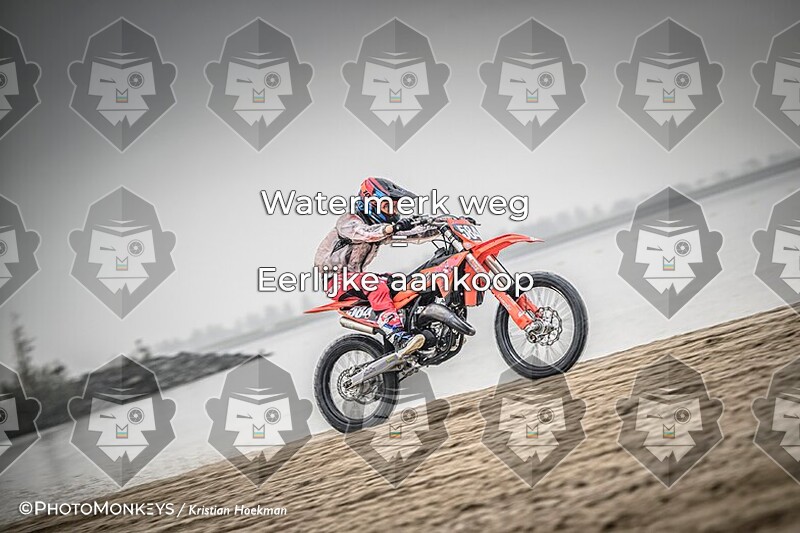 -- ONLINE -- Strandcross Lemmer - Training alle categorieën