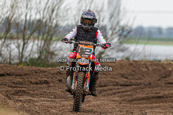 Kerstcross Emmen 125cc B klasse 2e manche