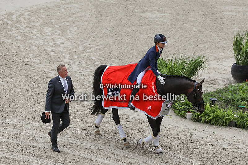 Dinja van Liere - Hermes prijsuitreiking