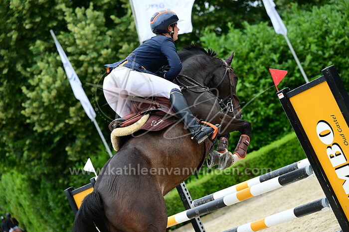 Kristy Snepvangers - Millstream's Olympus