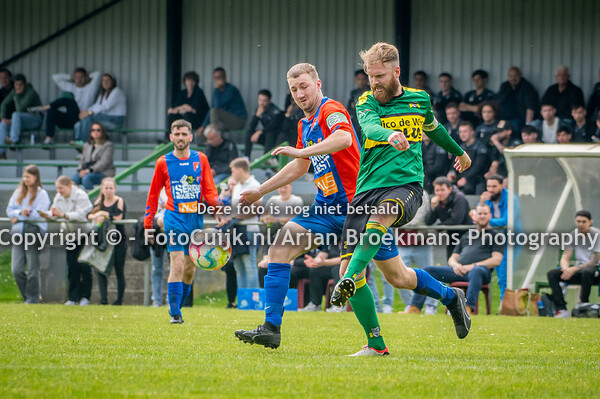 BVC'12 1 - Oranje Blauw 1 (Voetbal)