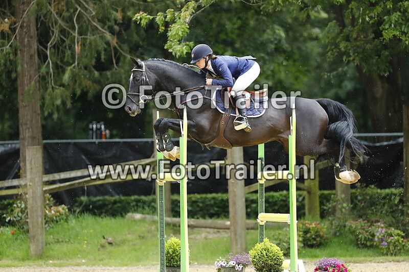 daphne van der schaar