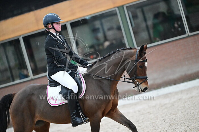 Puck van Schaick - Saartje