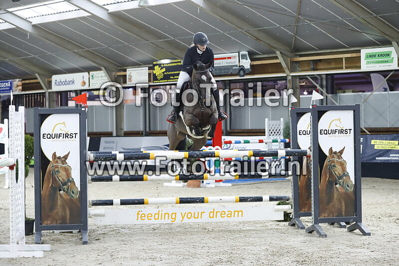 kimberley van der mik