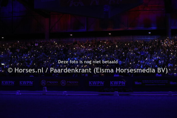 Huldigingen anders dan HC, sfeer etc