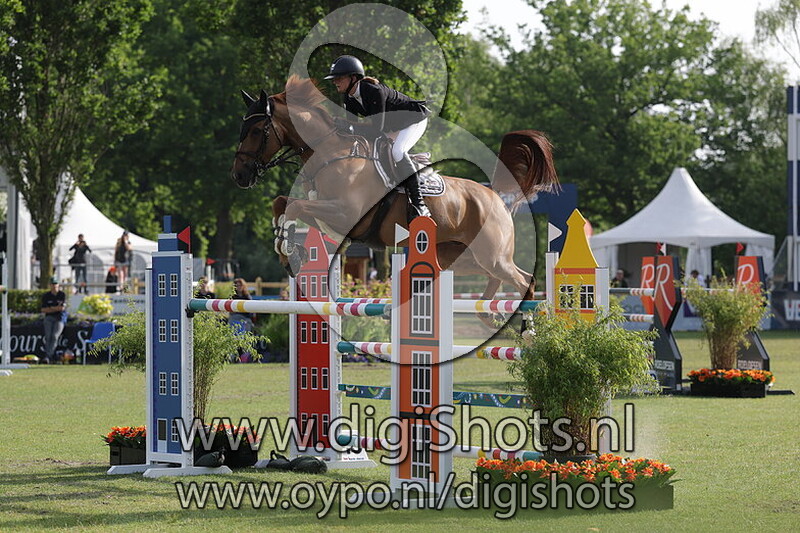 Qarisma Van'T Roosakker