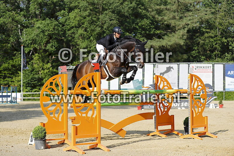 Julia Houtzager Kayser