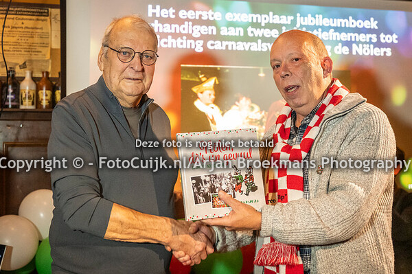 Boekpresentatie van het jubileumboek 66 jaar Nölers - Nölen de's un gevuul - Kansas Cuijk
