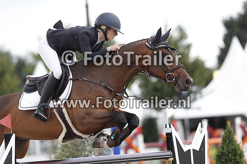 Angela Daatselaar Van