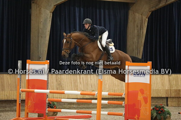 25 Never Lose vd Wolfsakker