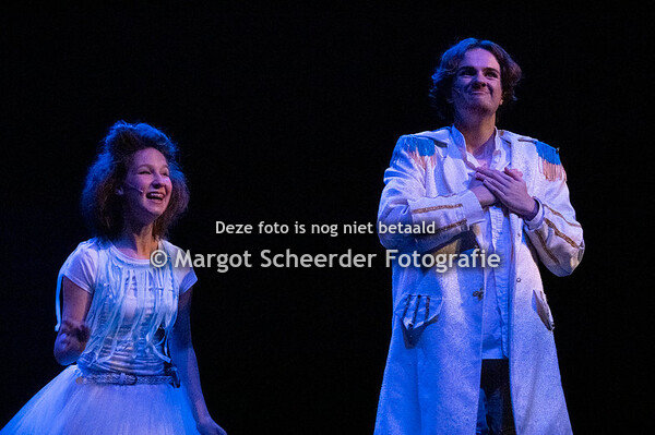 07 De nieuwsgierigheid van de vrienden