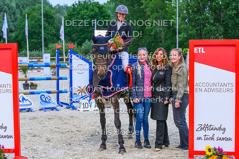 18 Klassiek paarden 1.40 m MB