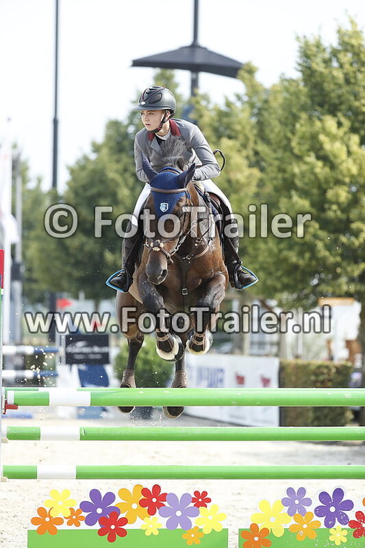 aleksandra pushkarskaya