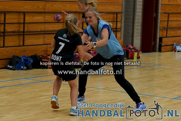 Handballpro clinic Debbie Bont 8-07-2017
